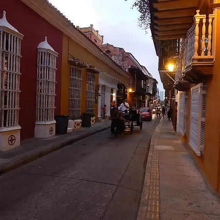 Edificio Morros Vitri Apartamento *